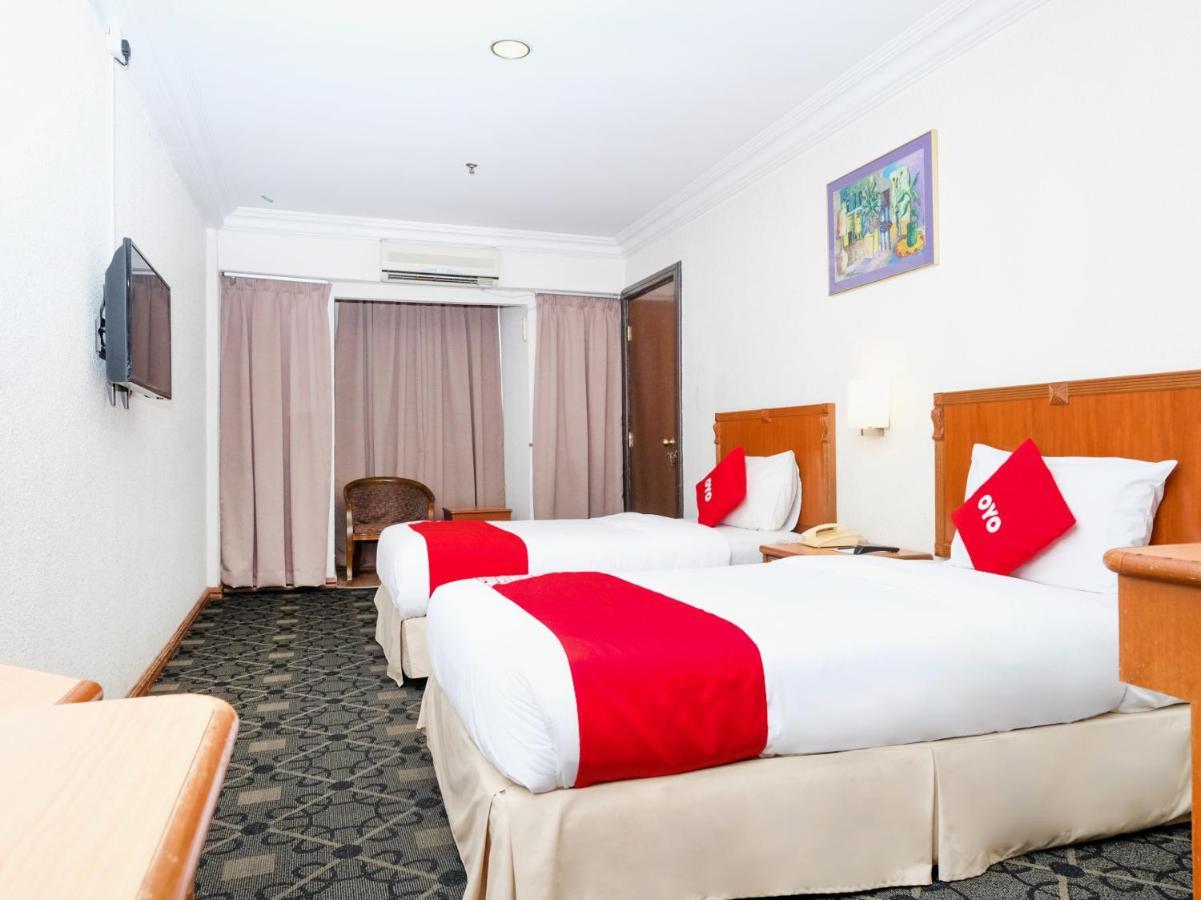 OYO 44098 Sutera Inn Prima Kota Bharu Bagian luar foto