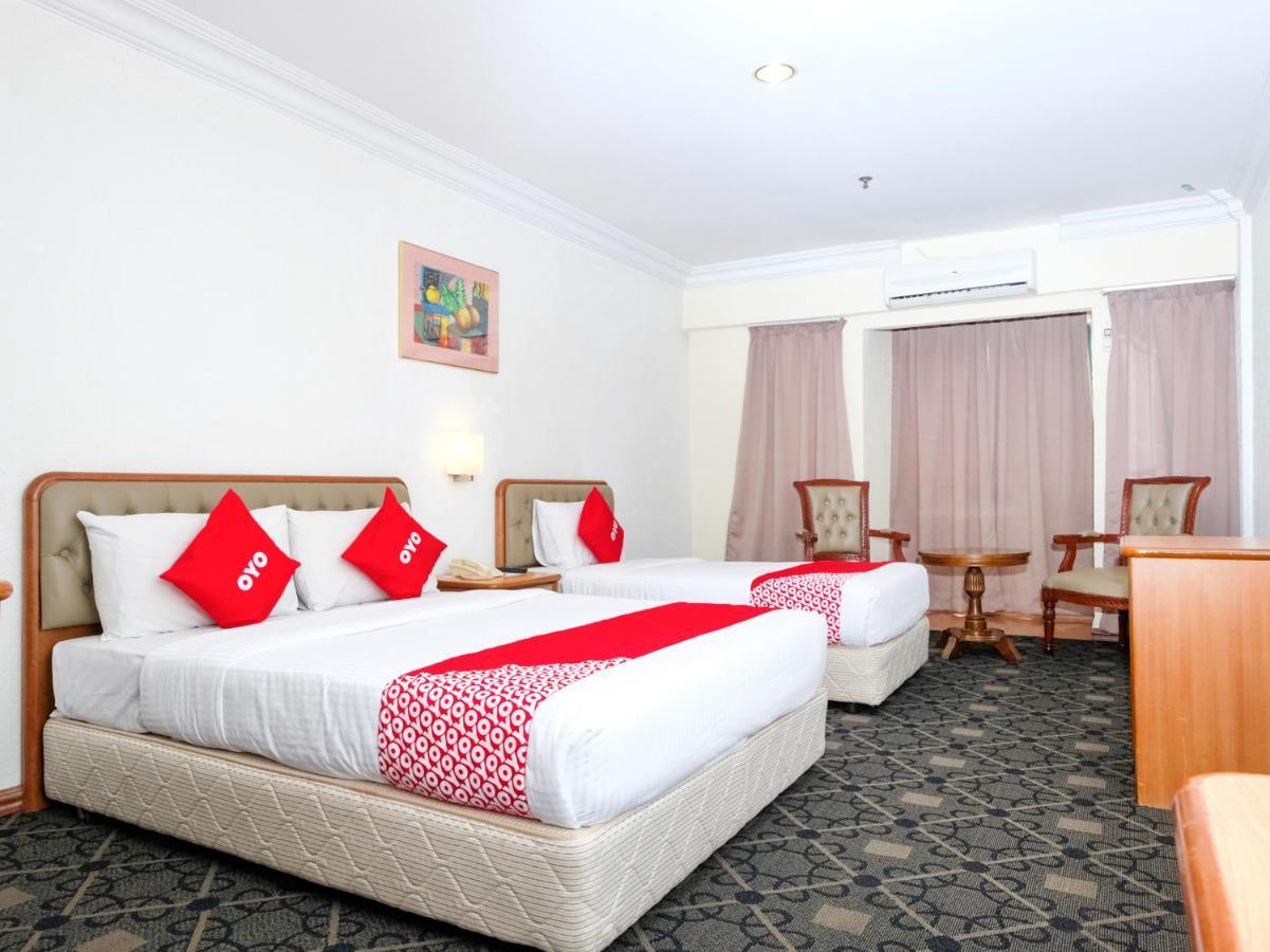 OYO 44098 Sutera Inn Prima Kota Bharu Bagian luar foto