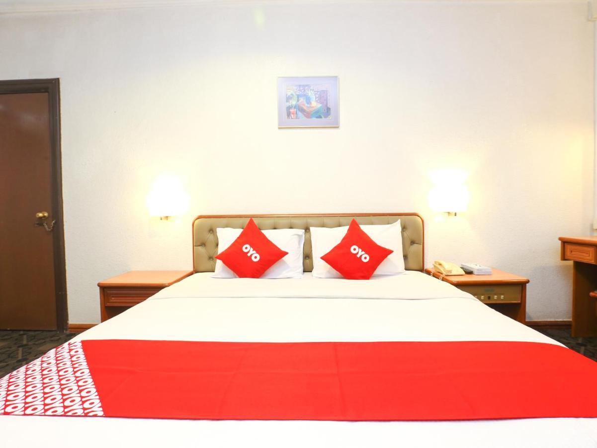 OYO 44098 Sutera Inn Prima Kota Bharu Bagian luar foto