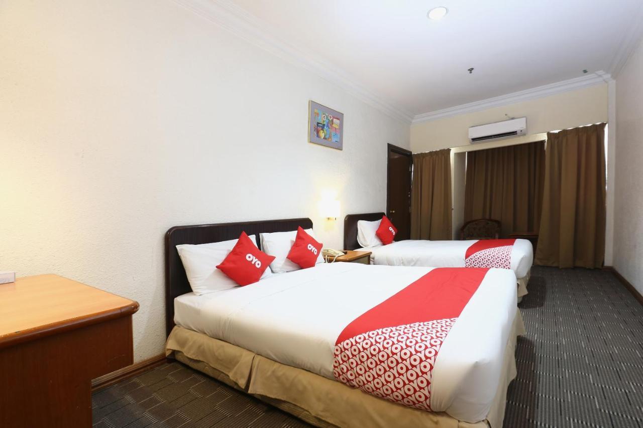 OYO 44098 Sutera Inn Prima Kota Bharu Bagian luar foto