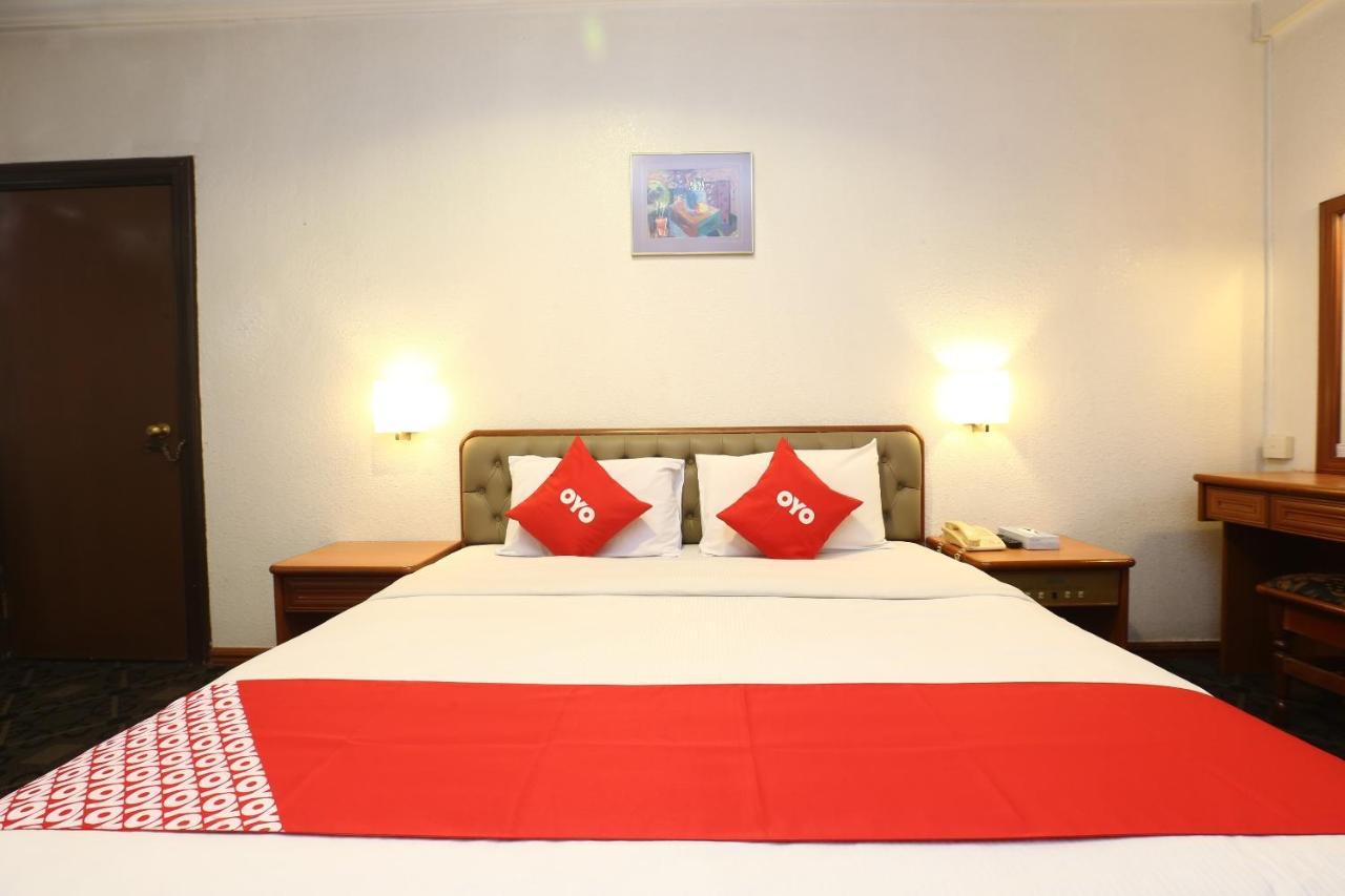 OYO 44098 Sutera Inn Prima Kota Bharu Bagian luar foto