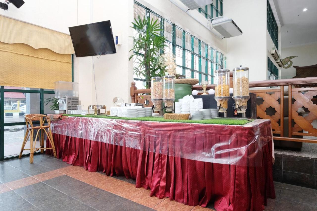 OYO 44098 Sutera Inn Prima Kota Bharu Bagian luar foto